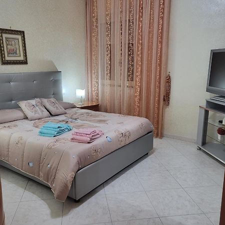 Casa Bevar Наполи Екстериор снимка