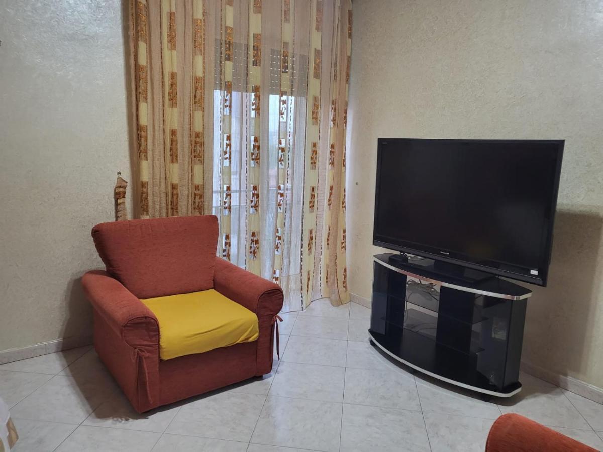 Casa Bevar Наполи Екстериор снимка